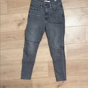 Levi's Dark Gray Skinny Jeans